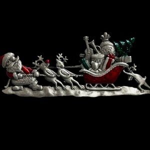 Vintage Signed JJ Pewter Santa And Rudolph Pulling Sleigh Full Of Toys Brooch